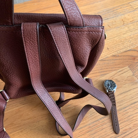 Fossil watch and fossil mini backpack - Picture 7 of 11